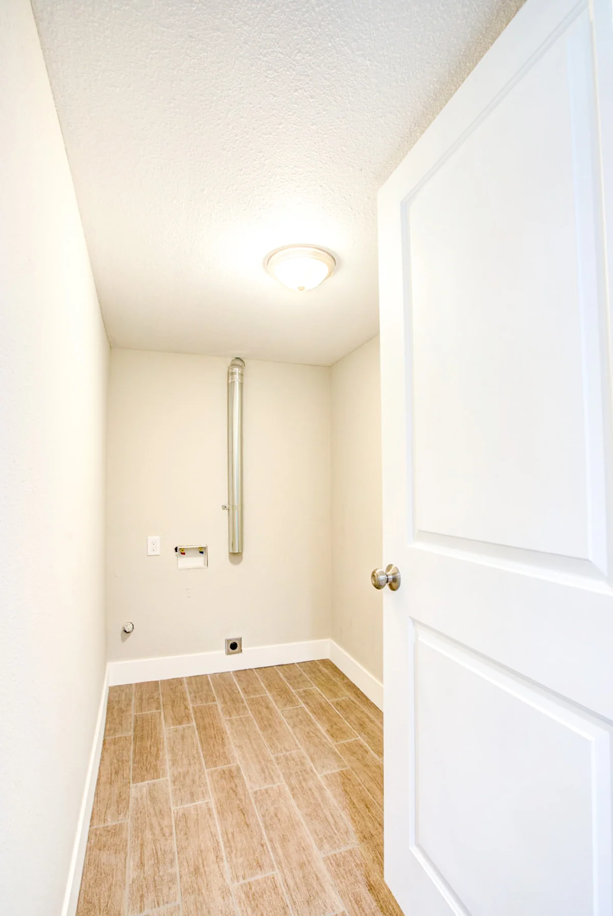 Creekside Contemporary Whole Home Remodel, photo 4