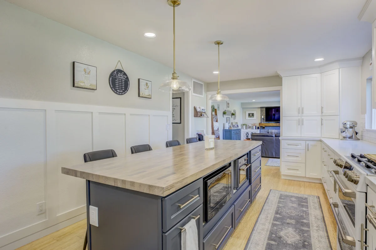 Modern White Kitchen Remodel, photo 7