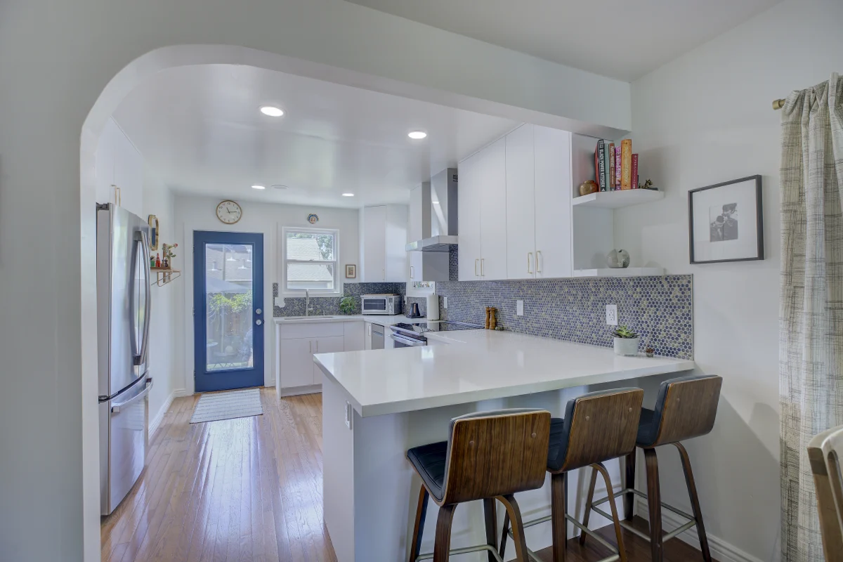 Bright & Functional Kitchen Transformation, photo 2
