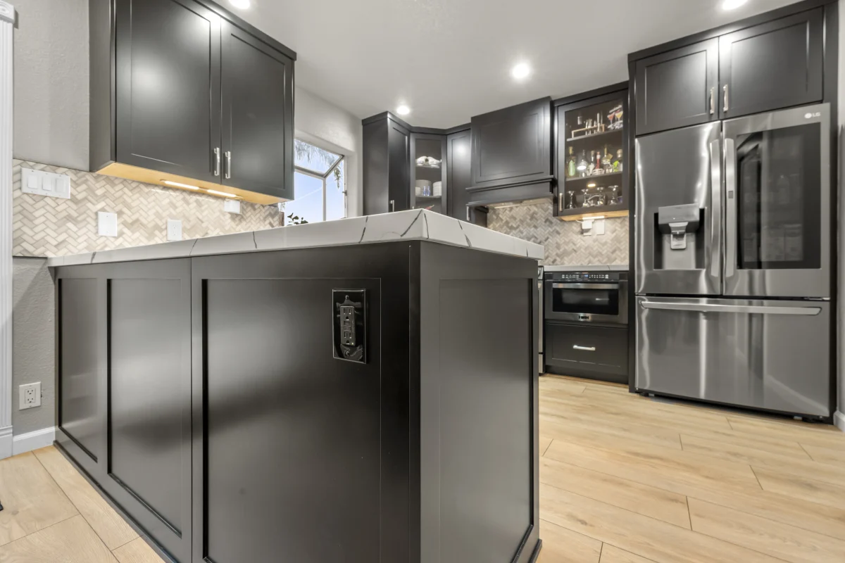Bold Contrast Kitchen Remodel, photo 1
