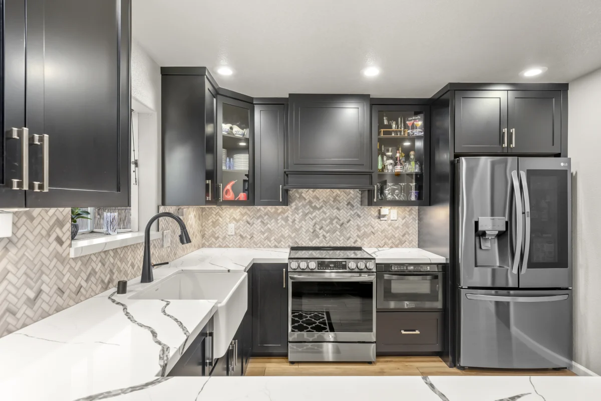 Bold Contrast Kitchen Remodel, photo 3