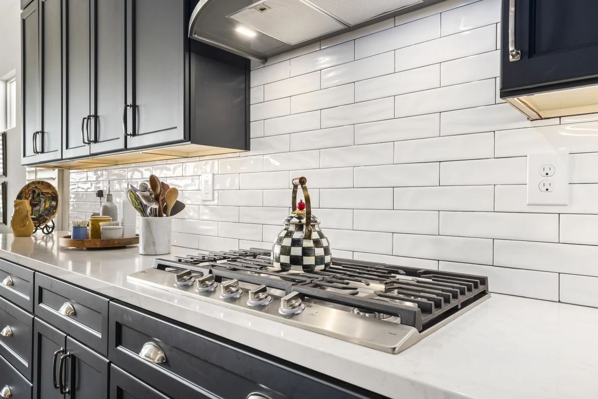 Kitchen & Living Space Reconfiguration, photo 4