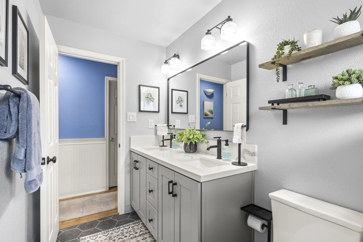 Clean Contrast Bathroom Remodel, photo 10