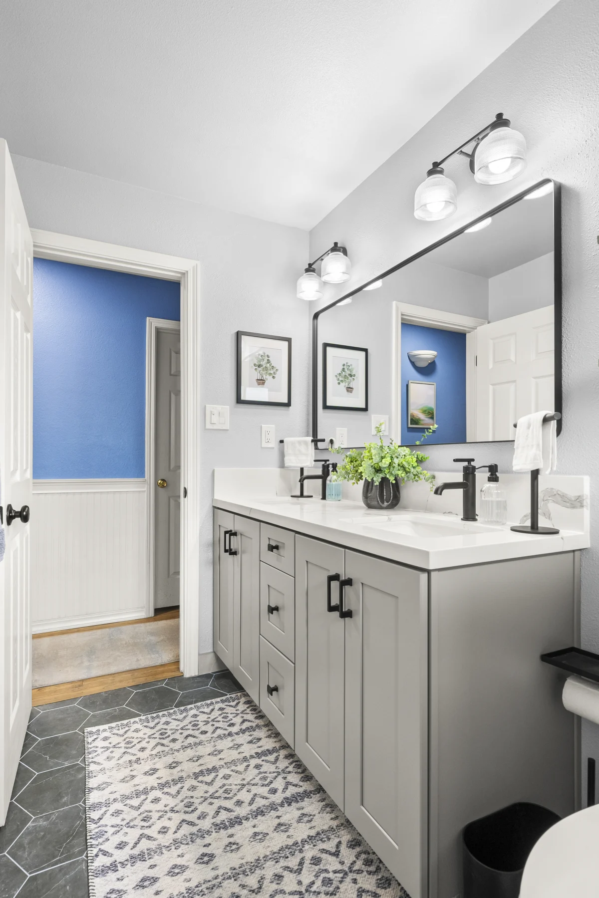 Clean Contrast Bathroom Remodel, photo 24