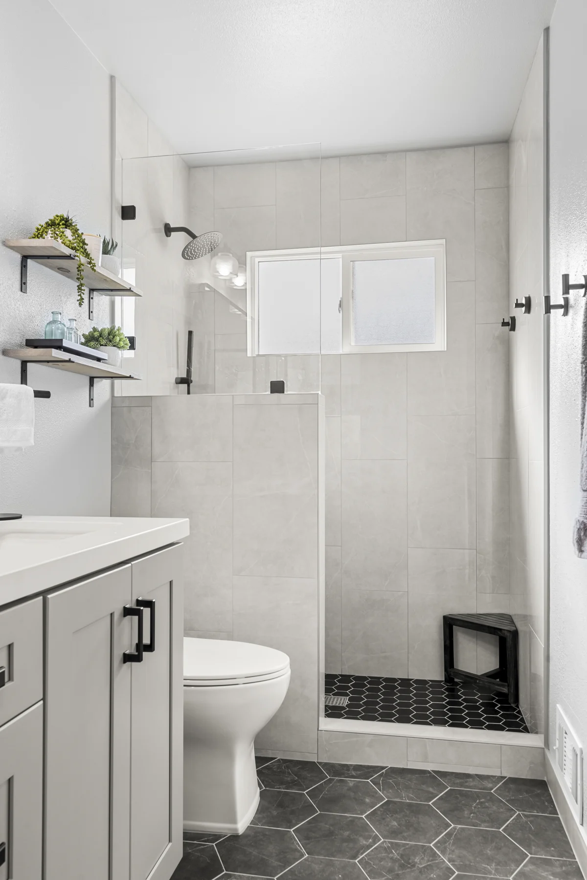 Clean Contrast Bathroom Remodel, photo 15