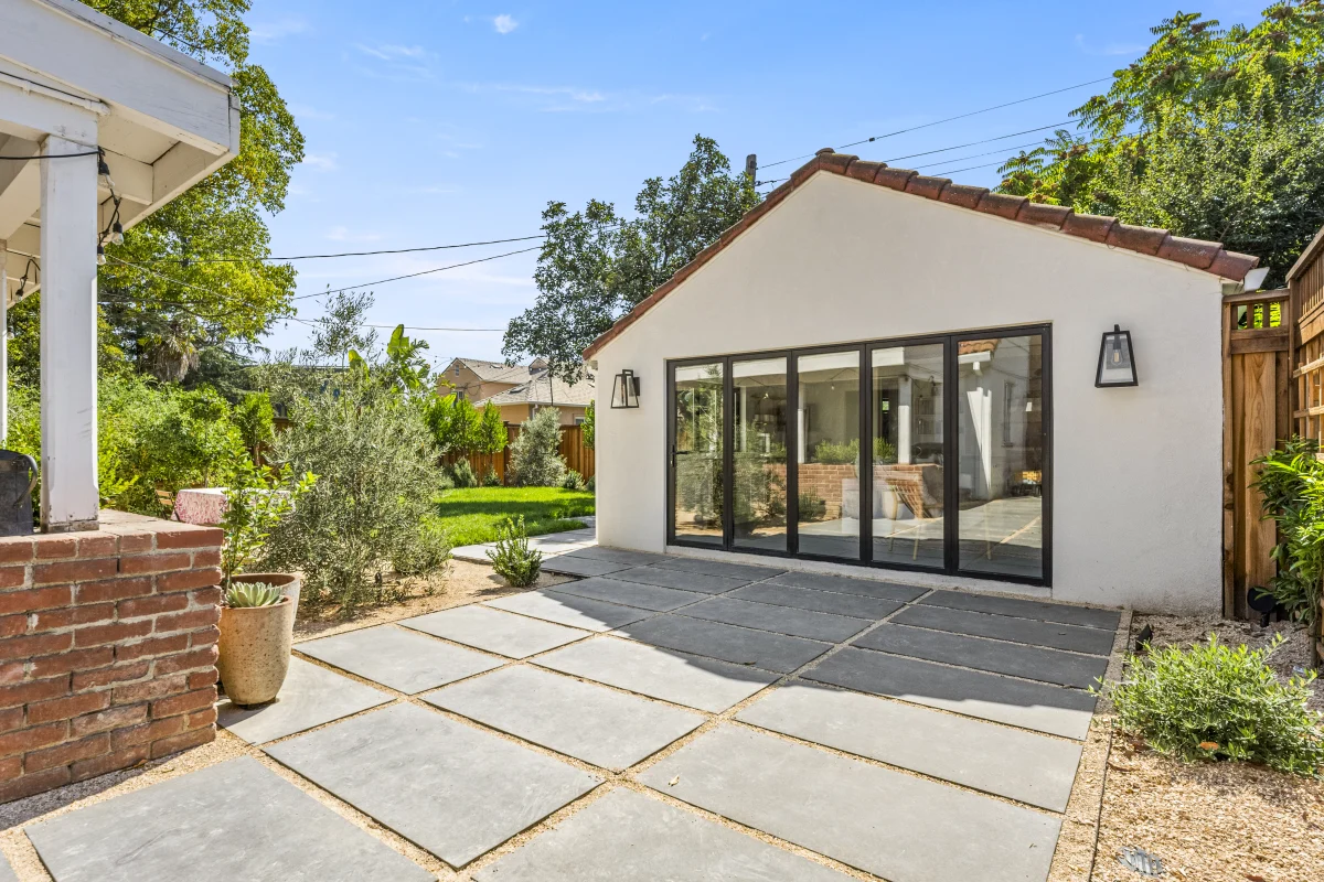Backyard Garage-to-ADU Retreat, photo 38
