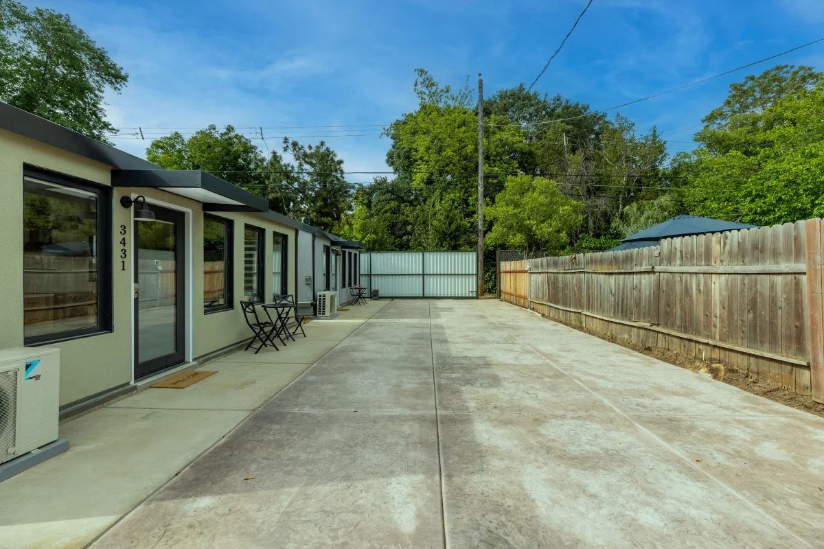 Two Modern Backyard ADUs, photo 28