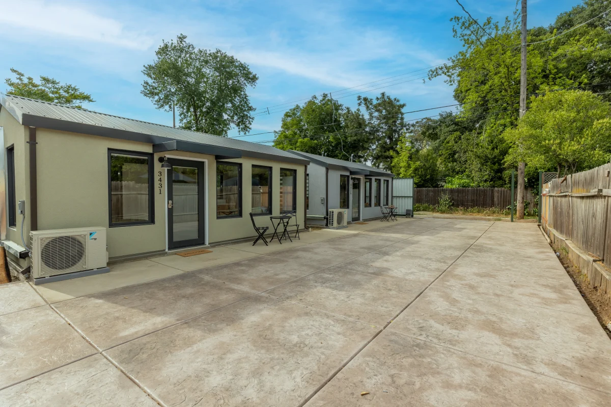 Two Modern Backyard ADUs, photo 33