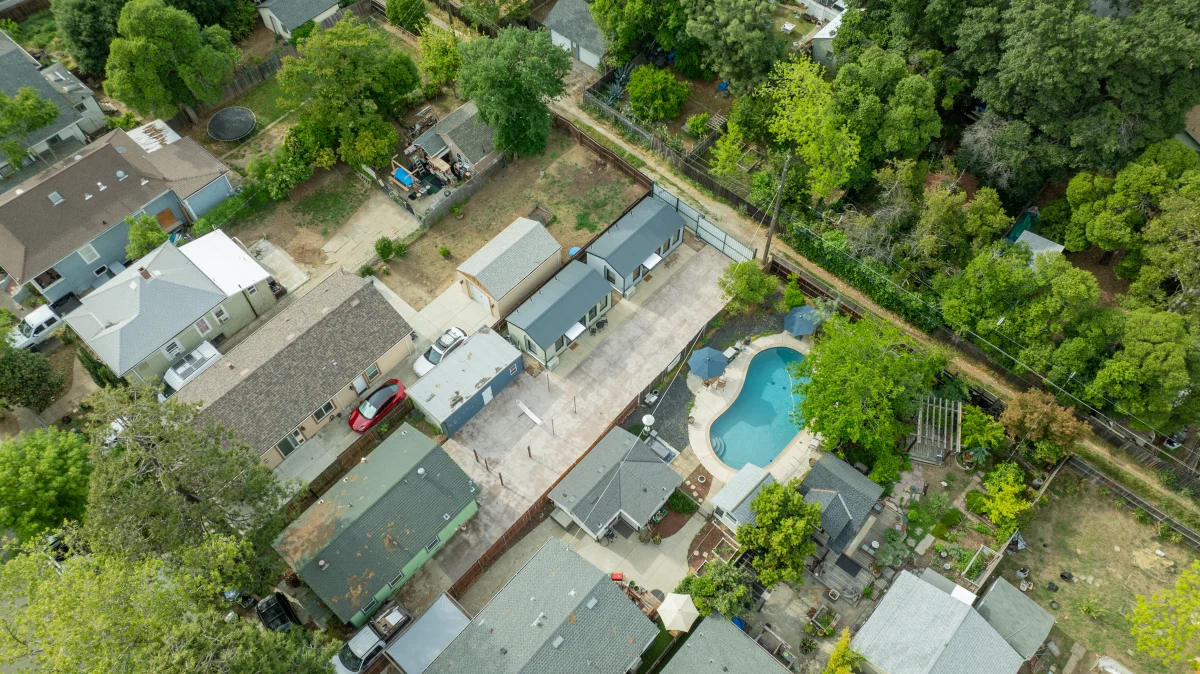 Two Modern Backyard ADUs, photo 34