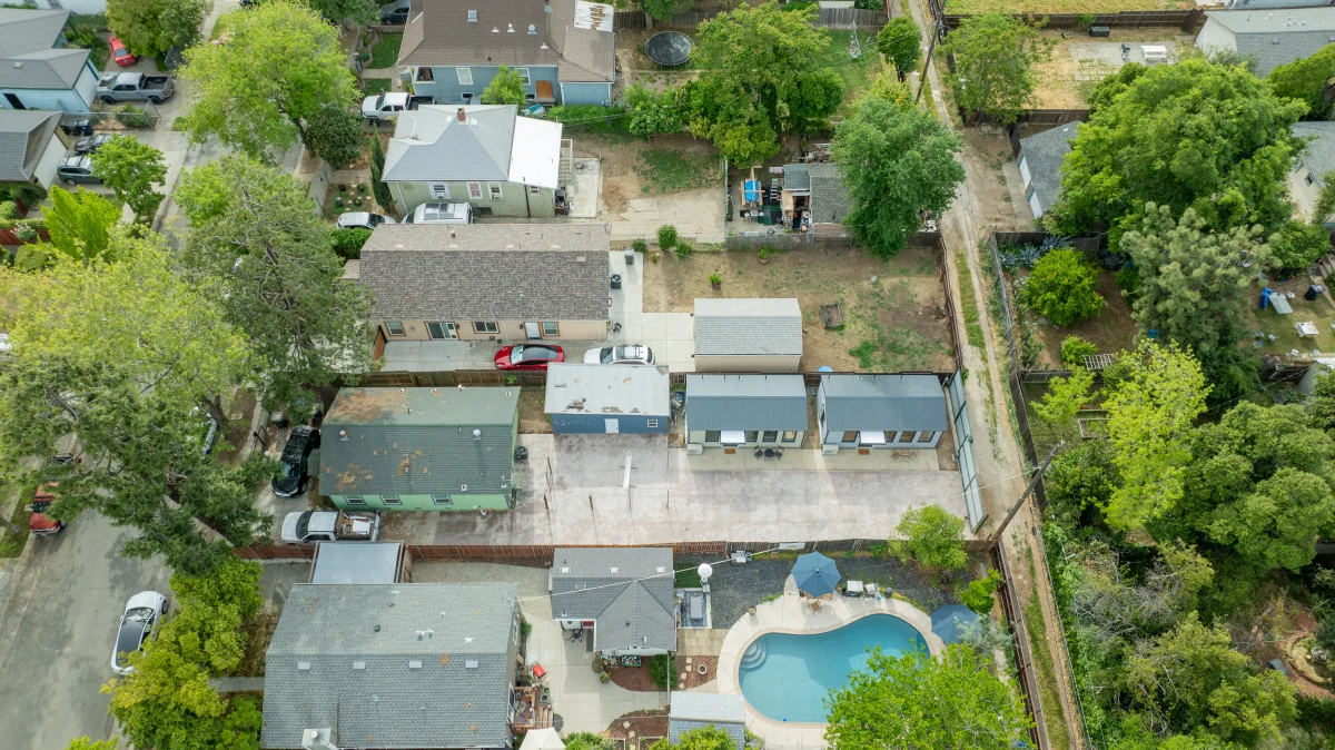 Two Modern Backyard ADUs, photo 35