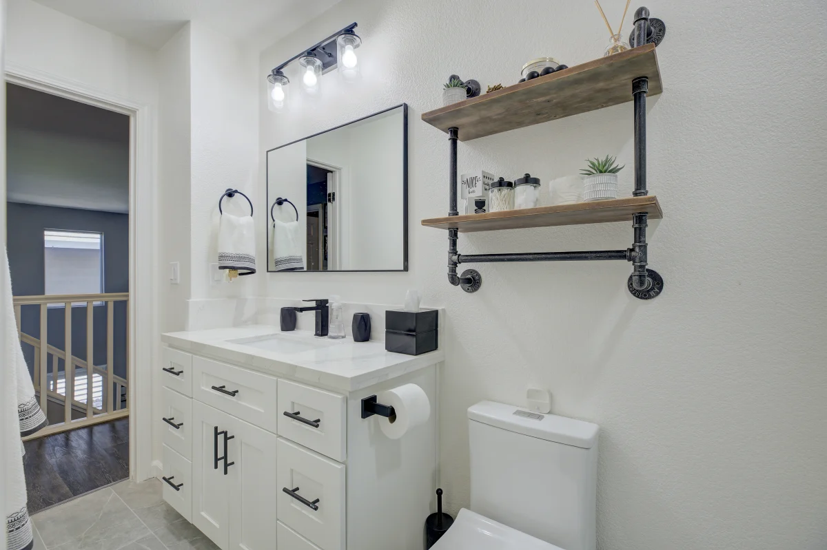 Clean Lines Bathroom Remodel, photo 4