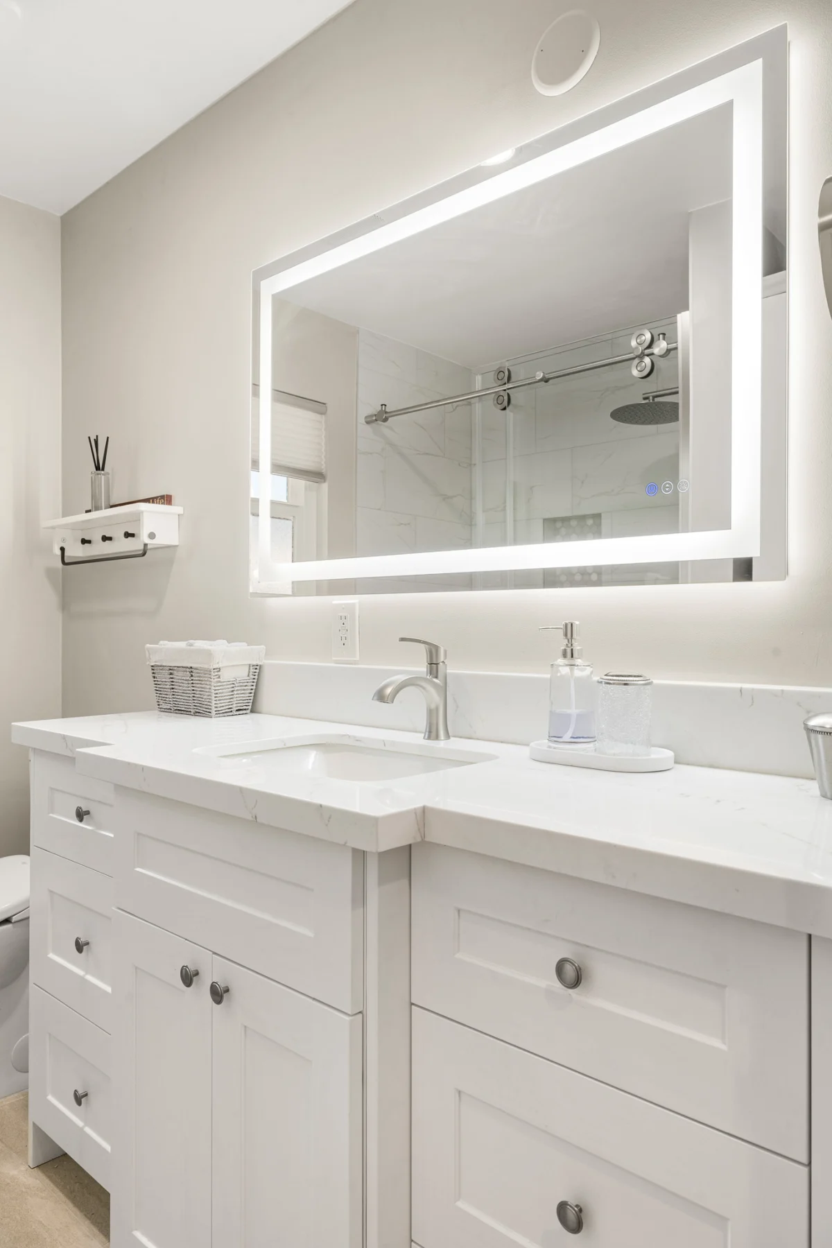 Bright & Timeless Bathroom Remodel, photo 2