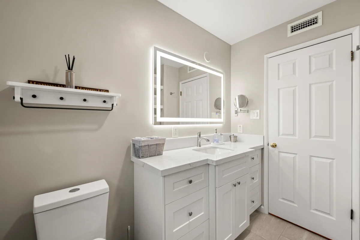 Bright & Timeless Bathroom Remodel, photo 12