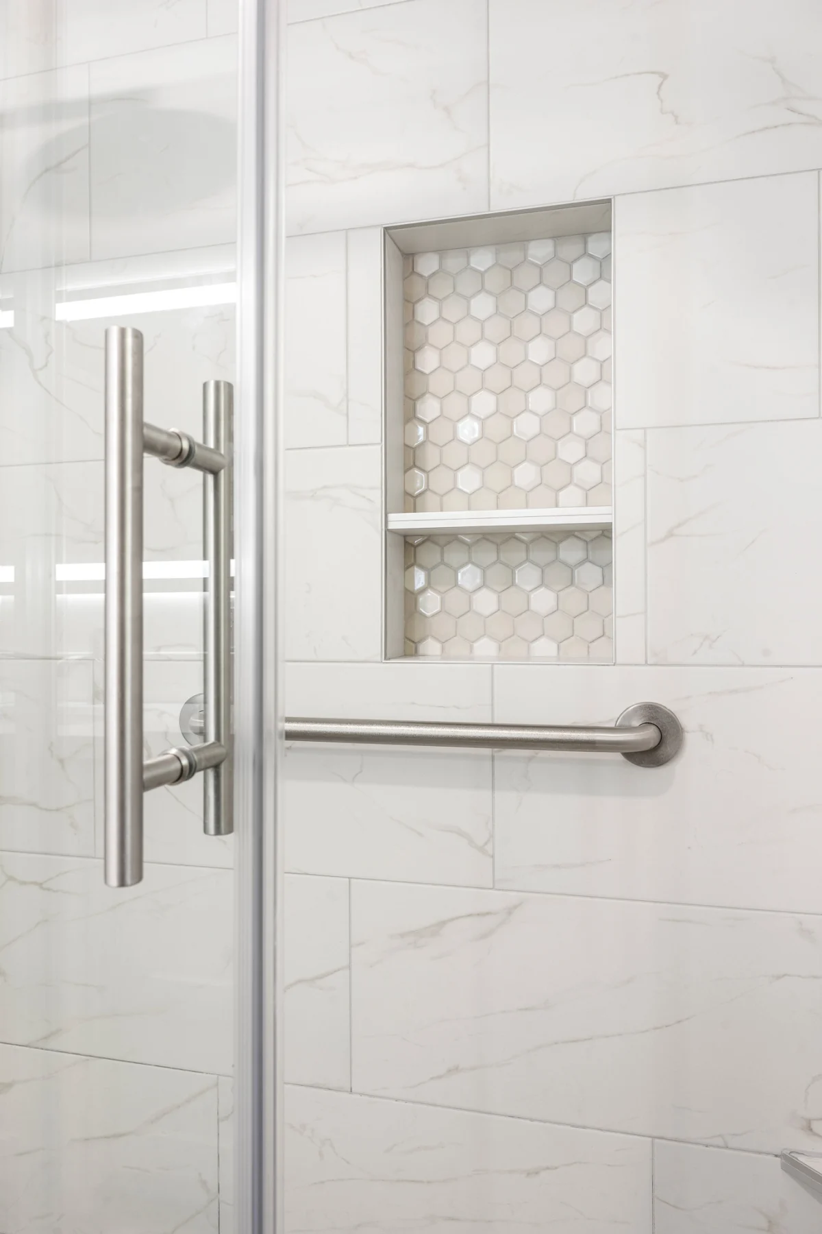 Bright & Timeless Bathroom Remodel, photo 4