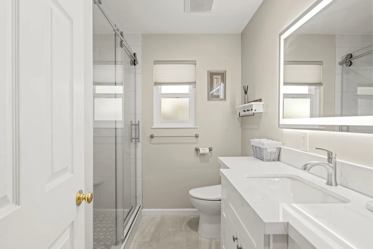 Bright & Timeless Bathroom Remodel, photo 6