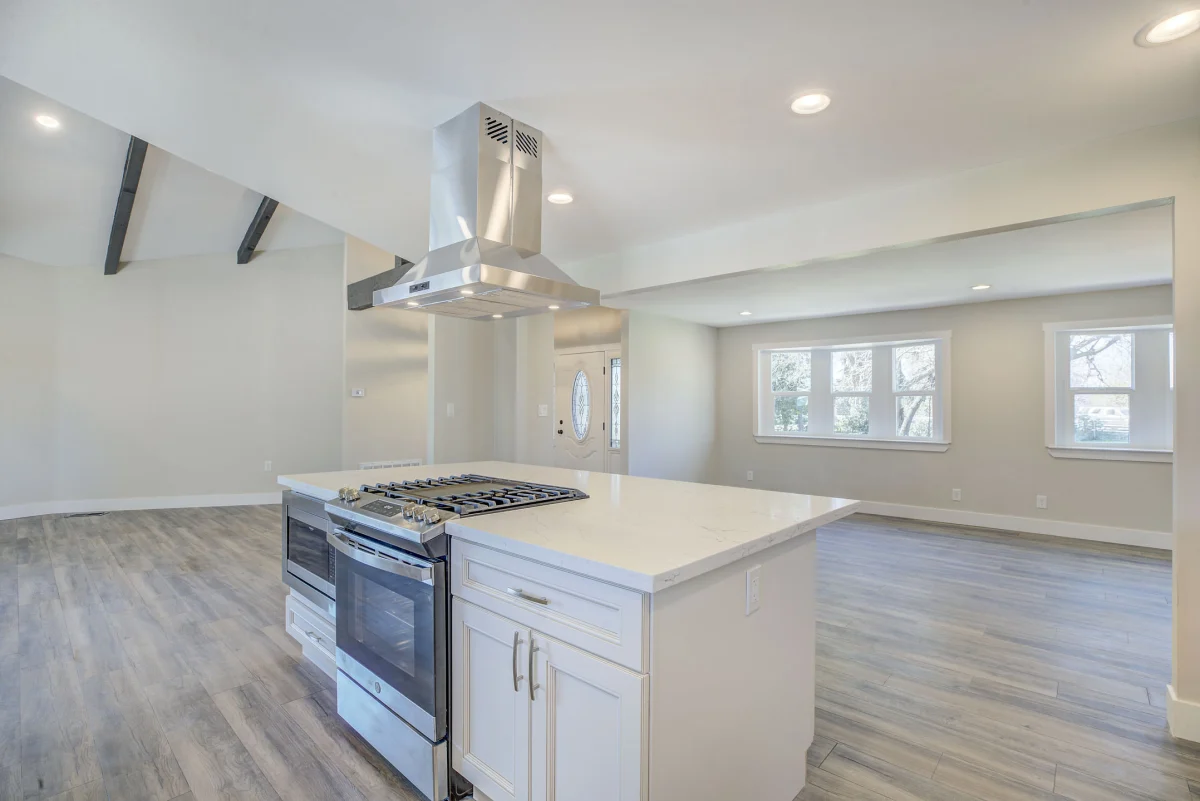 Open-Concept Home Transformation, photo 5