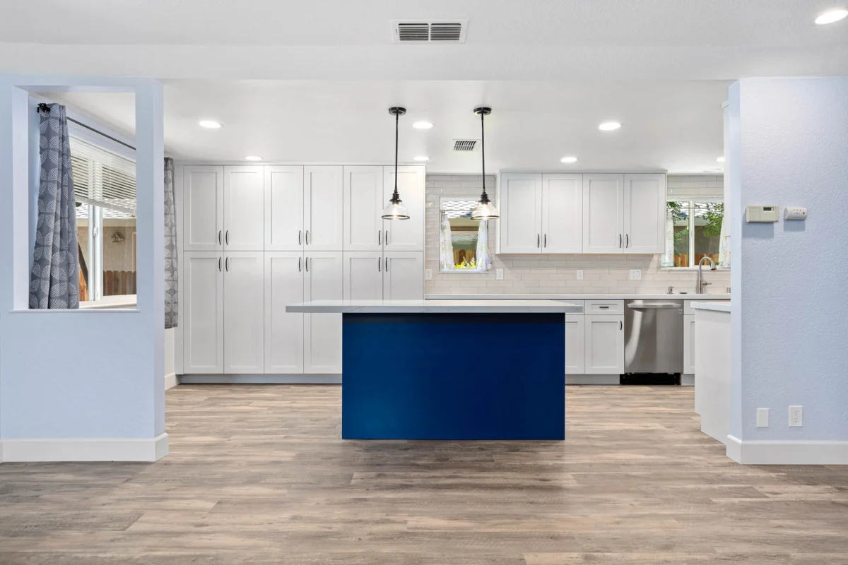 A fresh, functional transformation remodel for everyday living., photo 10
