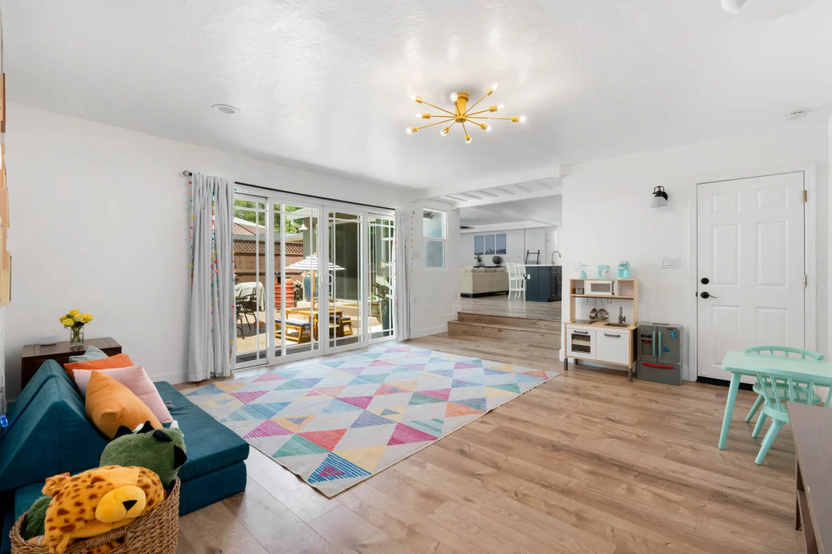 Whole-Home Remodel with Bold Modern Details, photo 11
