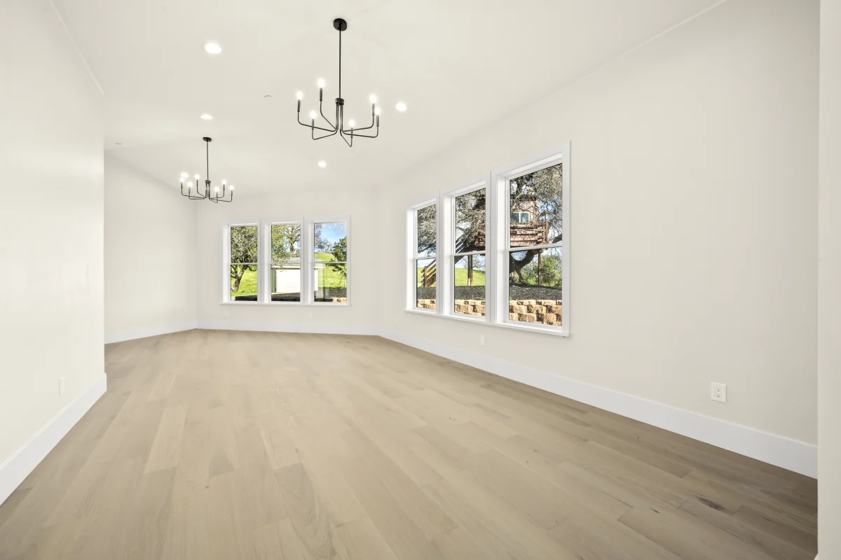 Hillside Modern Retreat, photo 16