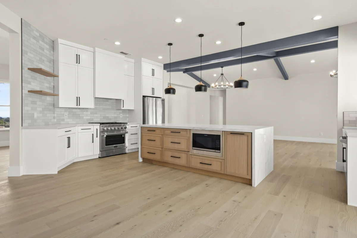 Hillside Modern Retreat, photo 24