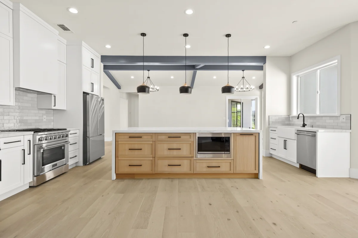 Hillside Modern Retreat, photo 28