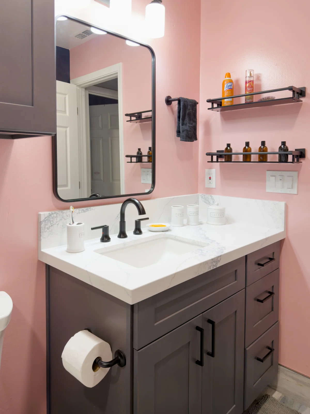 Bright & Bold Kitchen and Bathroom Remodel, photo 6