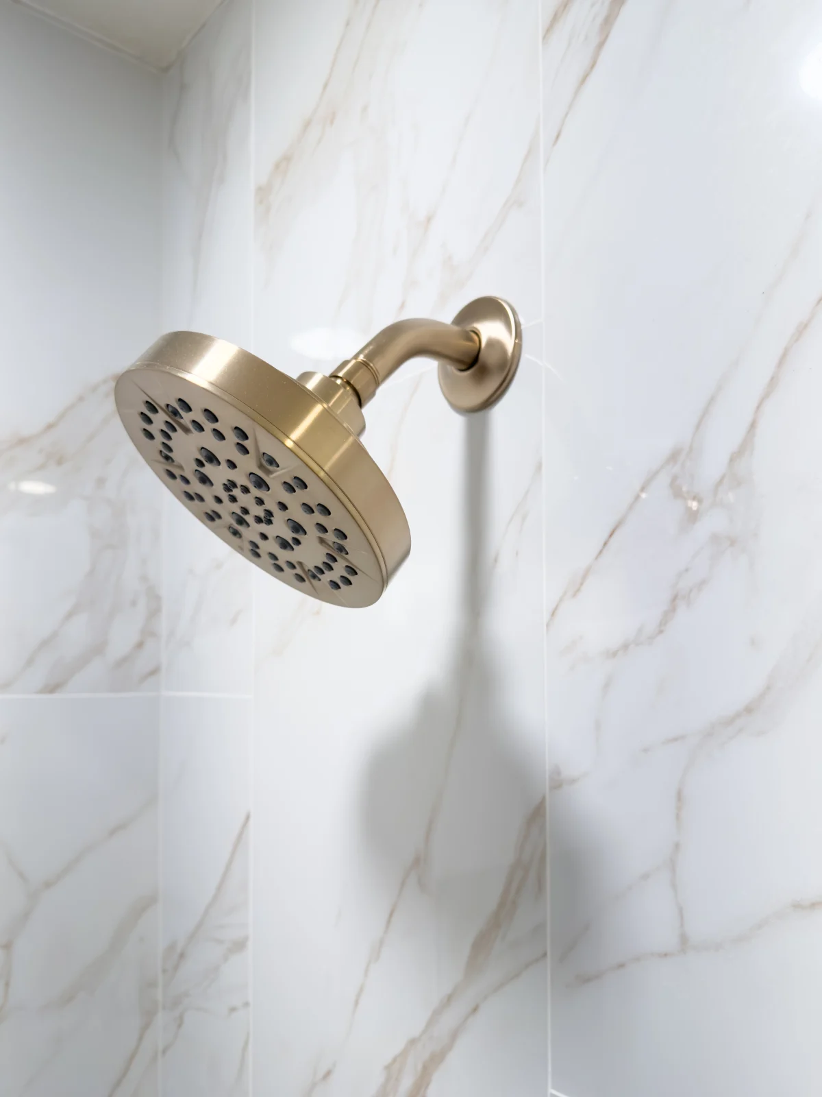 Warm Contemporary Two-Bathroom Remodel, photo 11