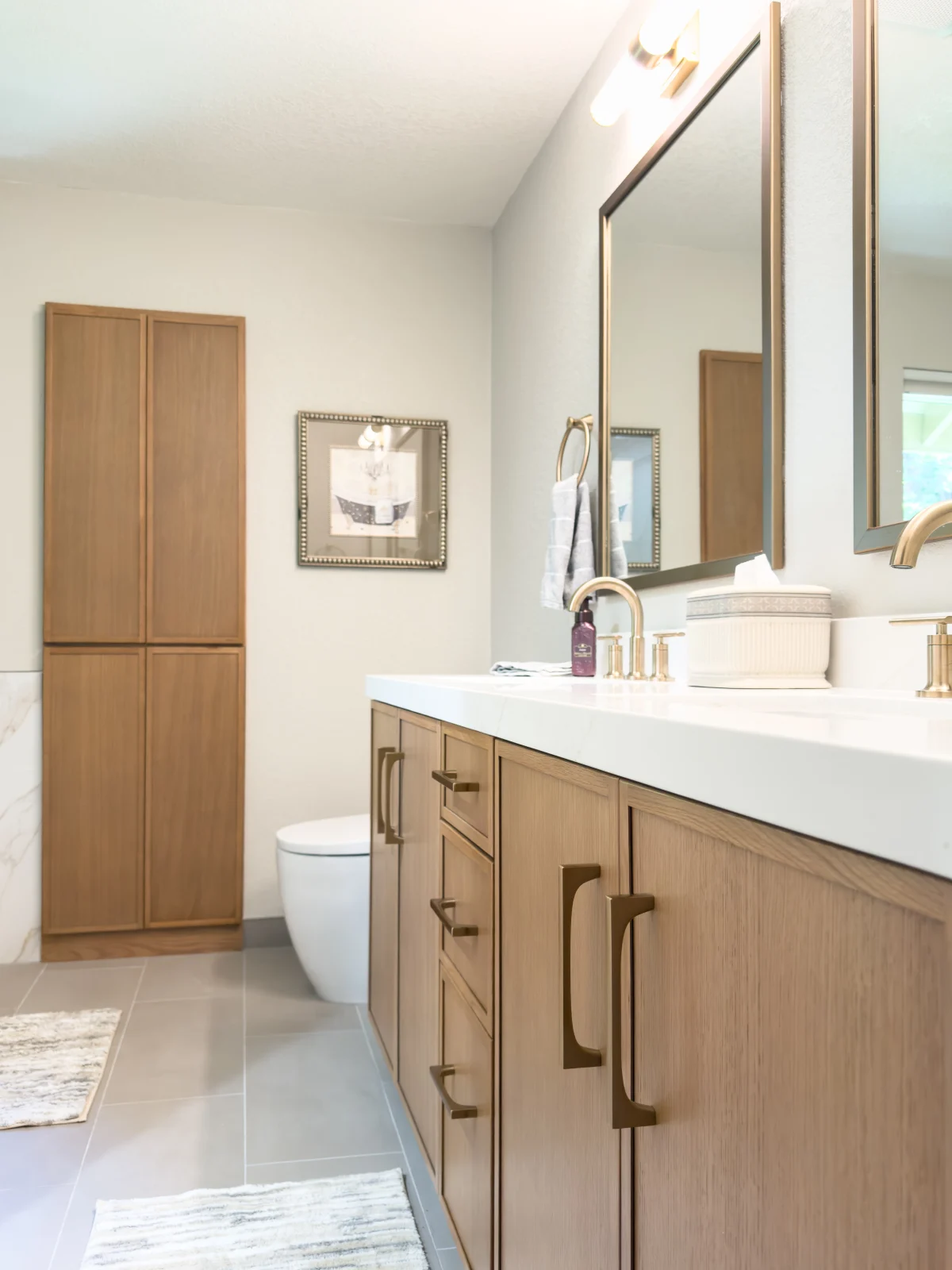 Warm Contemporary Two-Bathroom Remodel, photo 12