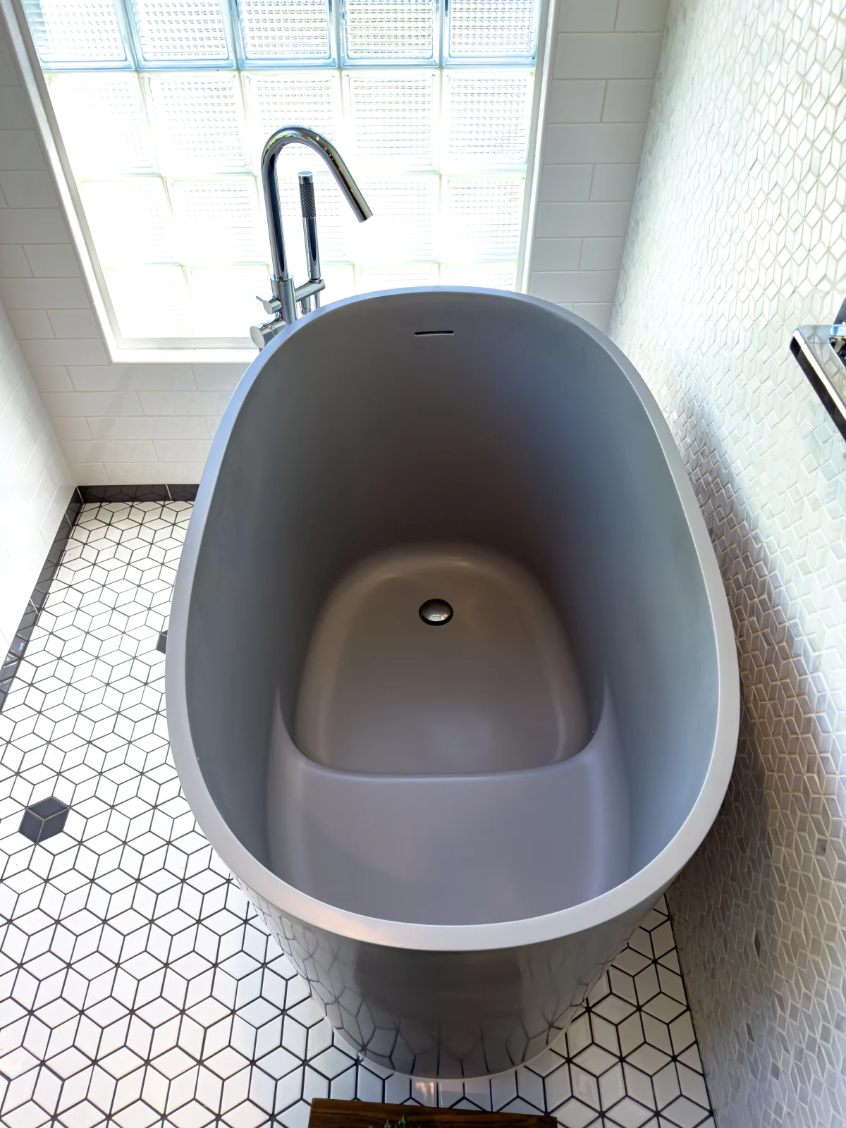Contemporary Spa-Inspired Bathroom Remodel, photo 11