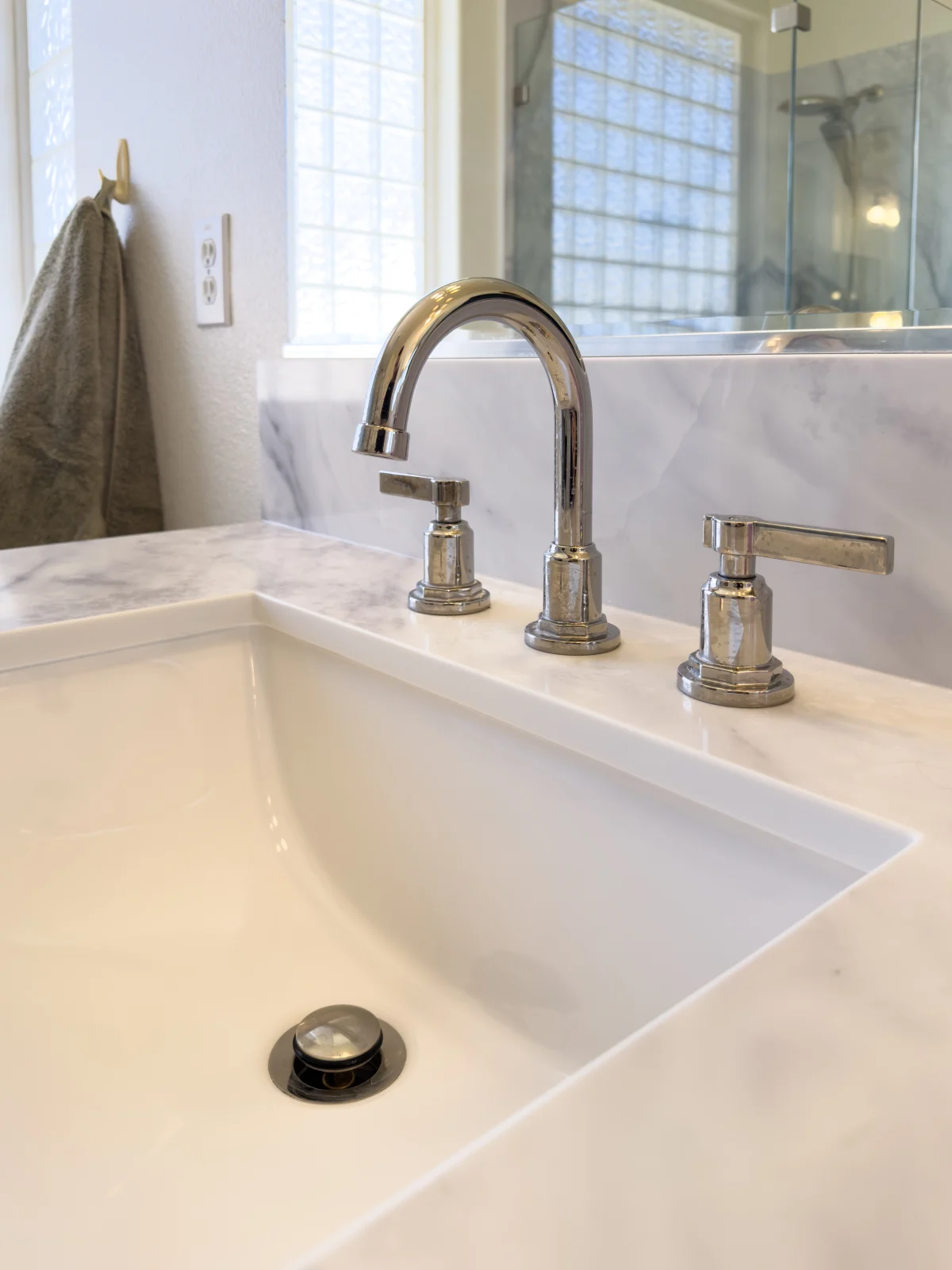 Warm Wood Kitchen & Spa-Inspired Bathroom Remodel, photo 2