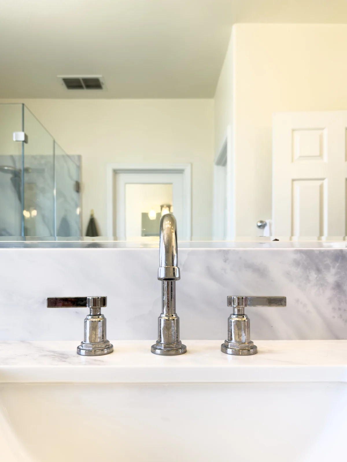Warm Wood Kitchen & Spa-Inspired Bathroom Remodel, photo 4
