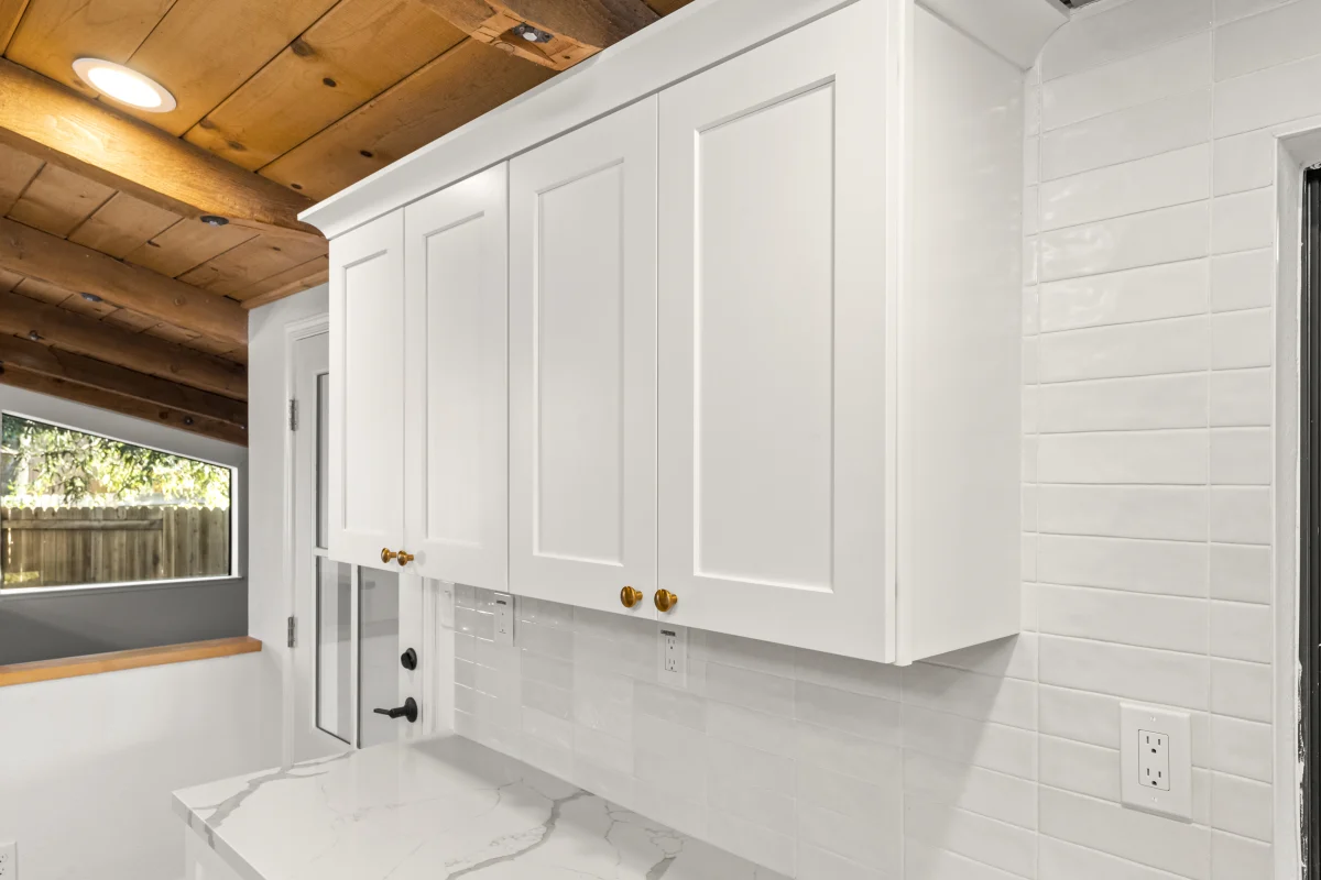Modern Kitchen with Warm Rustic Character, photo 31