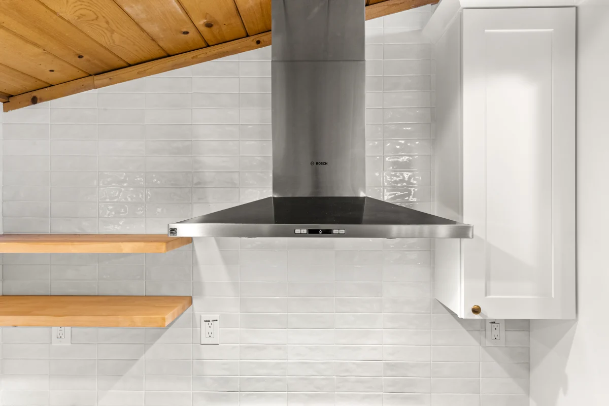 Modern Kitchen with Warm Rustic Character, photo 43