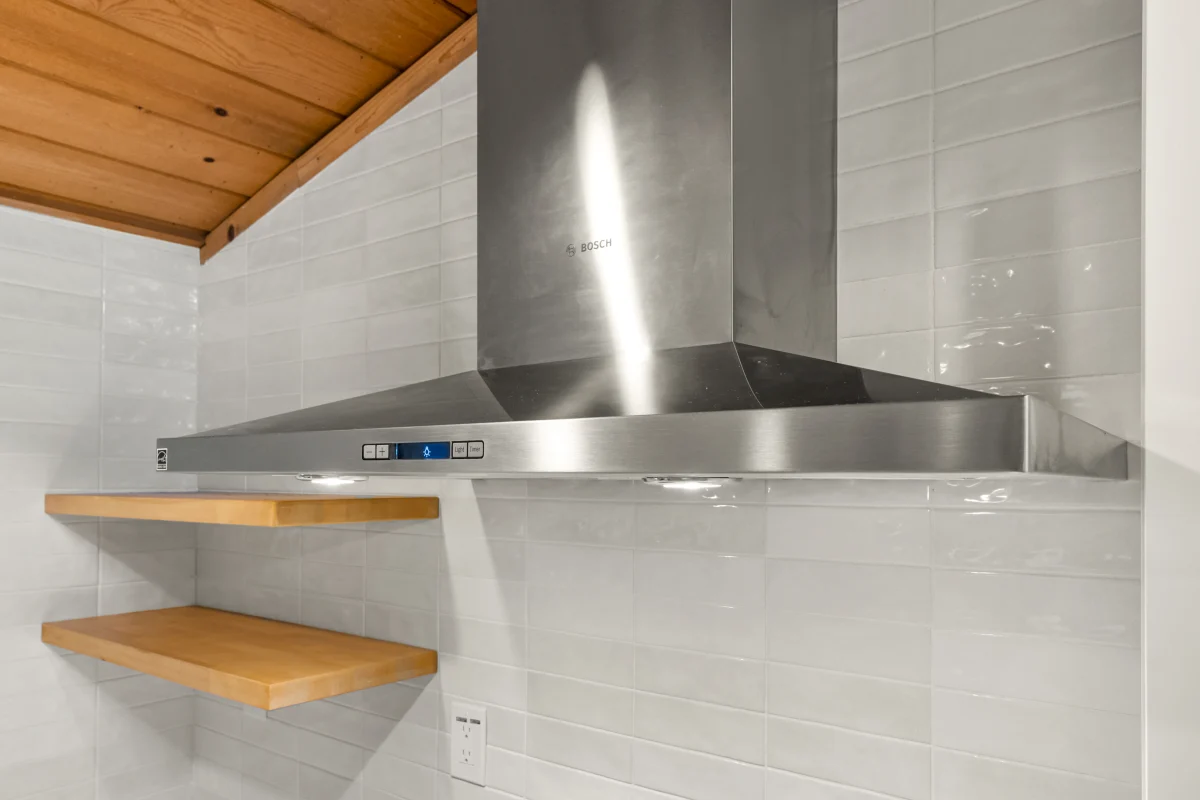 Modern Kitchen with Warm Rustic Character, photo 29