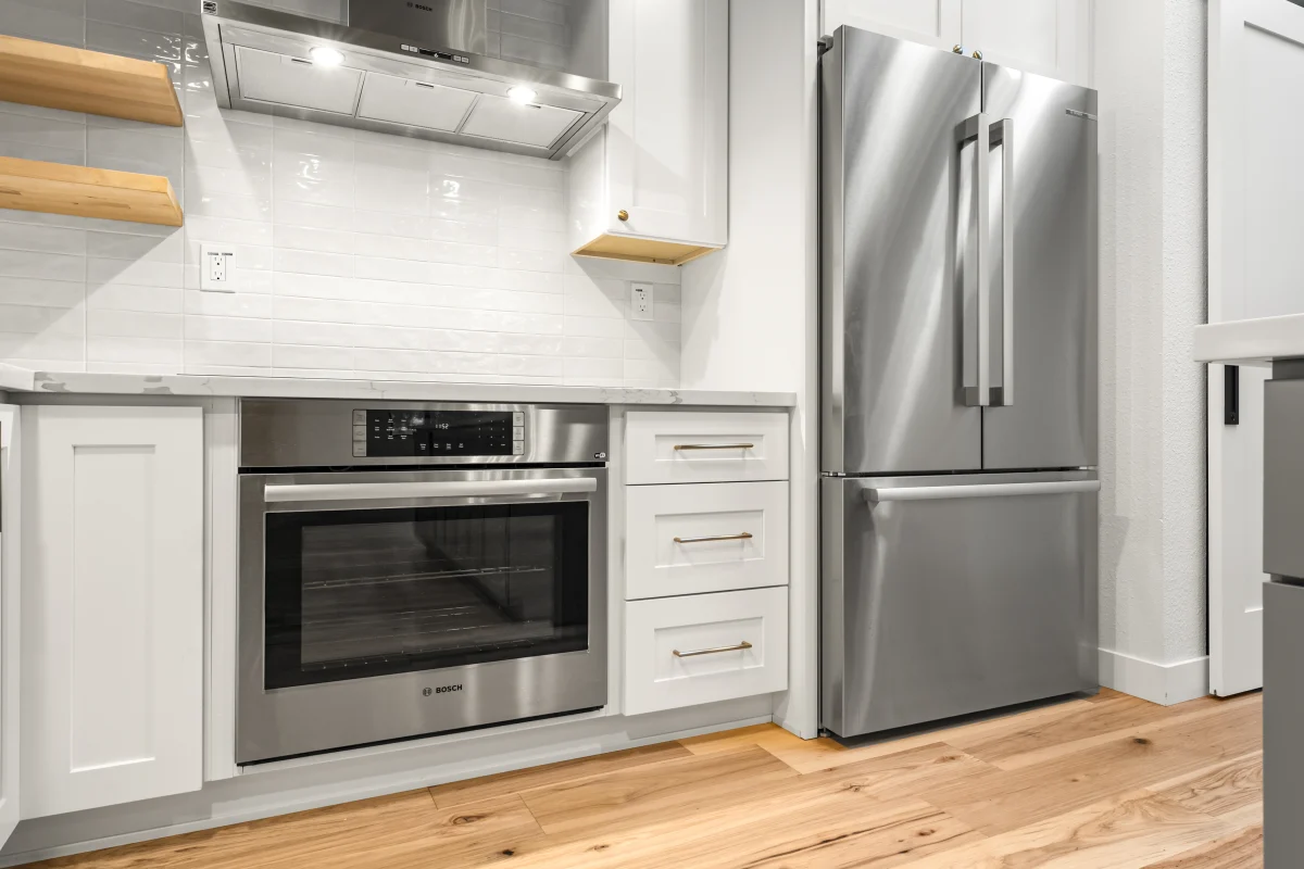 Modern Kitchen with Warm Rustic Character, photo 23