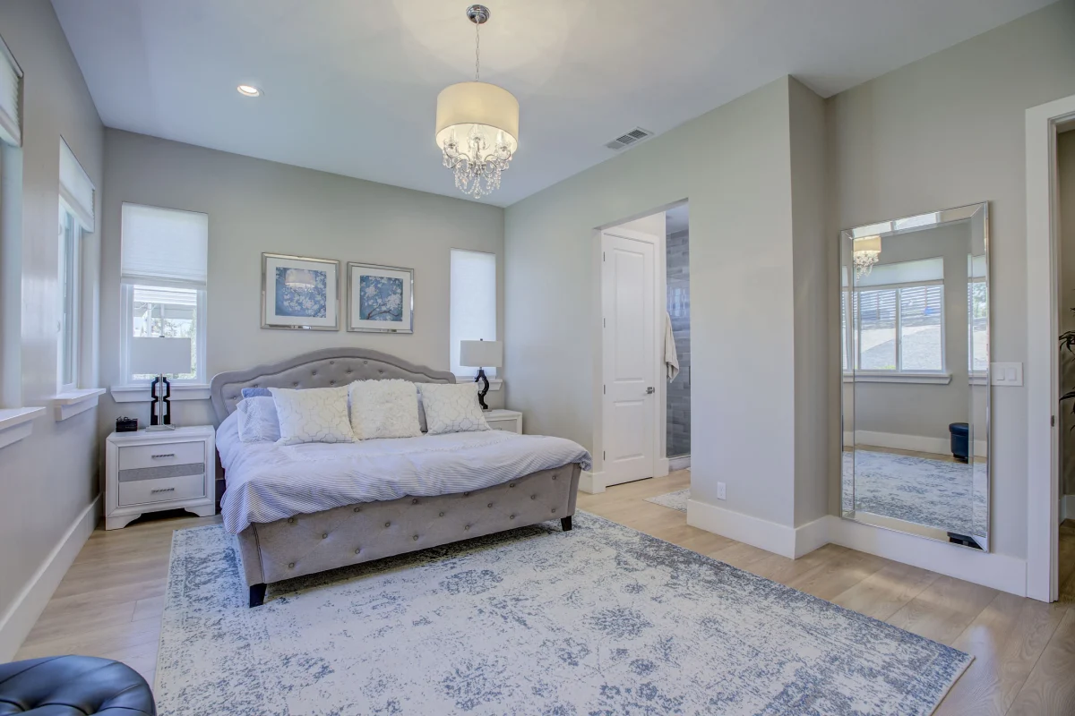 Modern Estate with Private ADU, photo 16