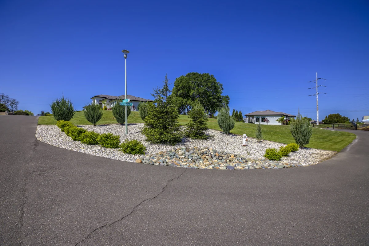 Modern Estate with Private ADU, photo 48
