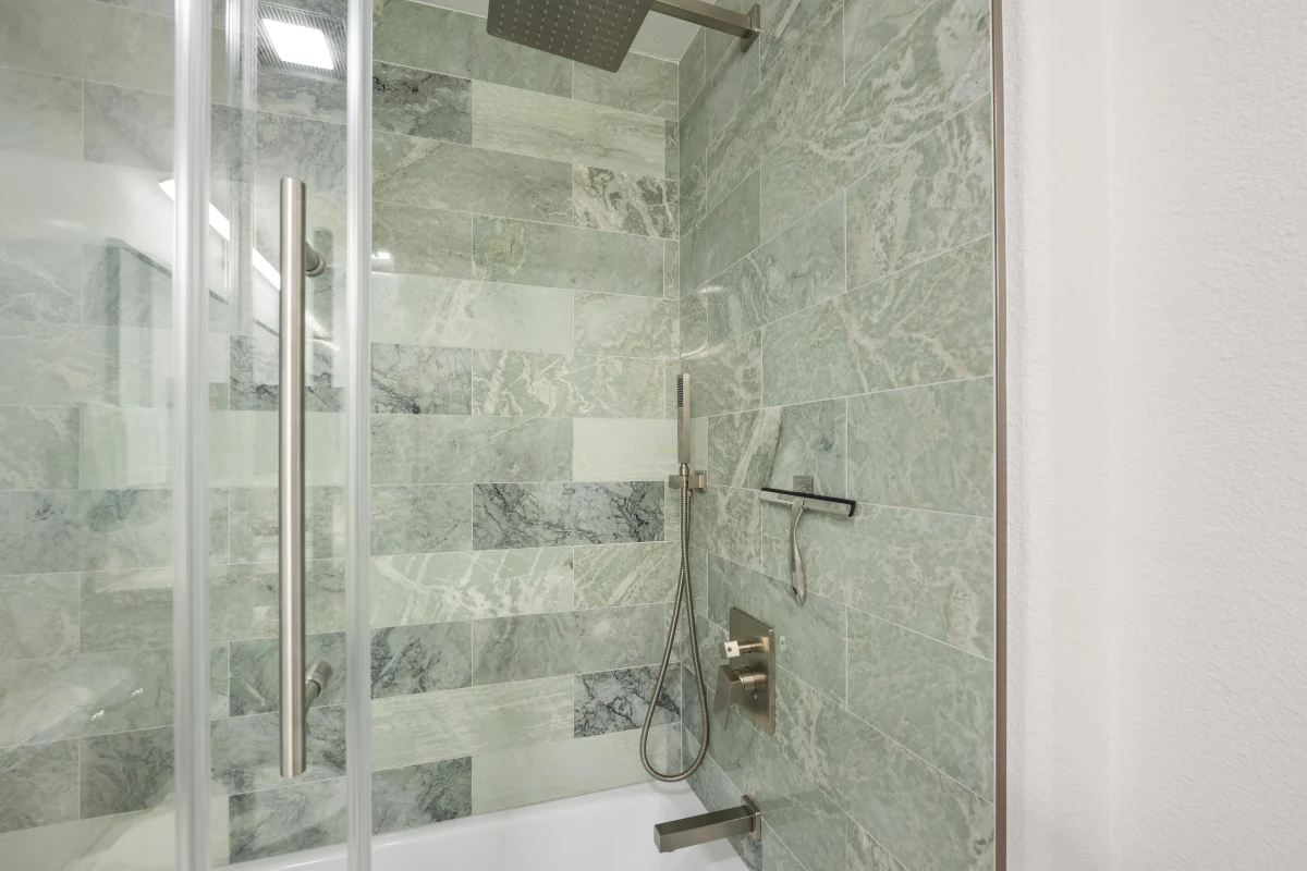 Two Bathroom Remodel with Natural Finishes, photo 2