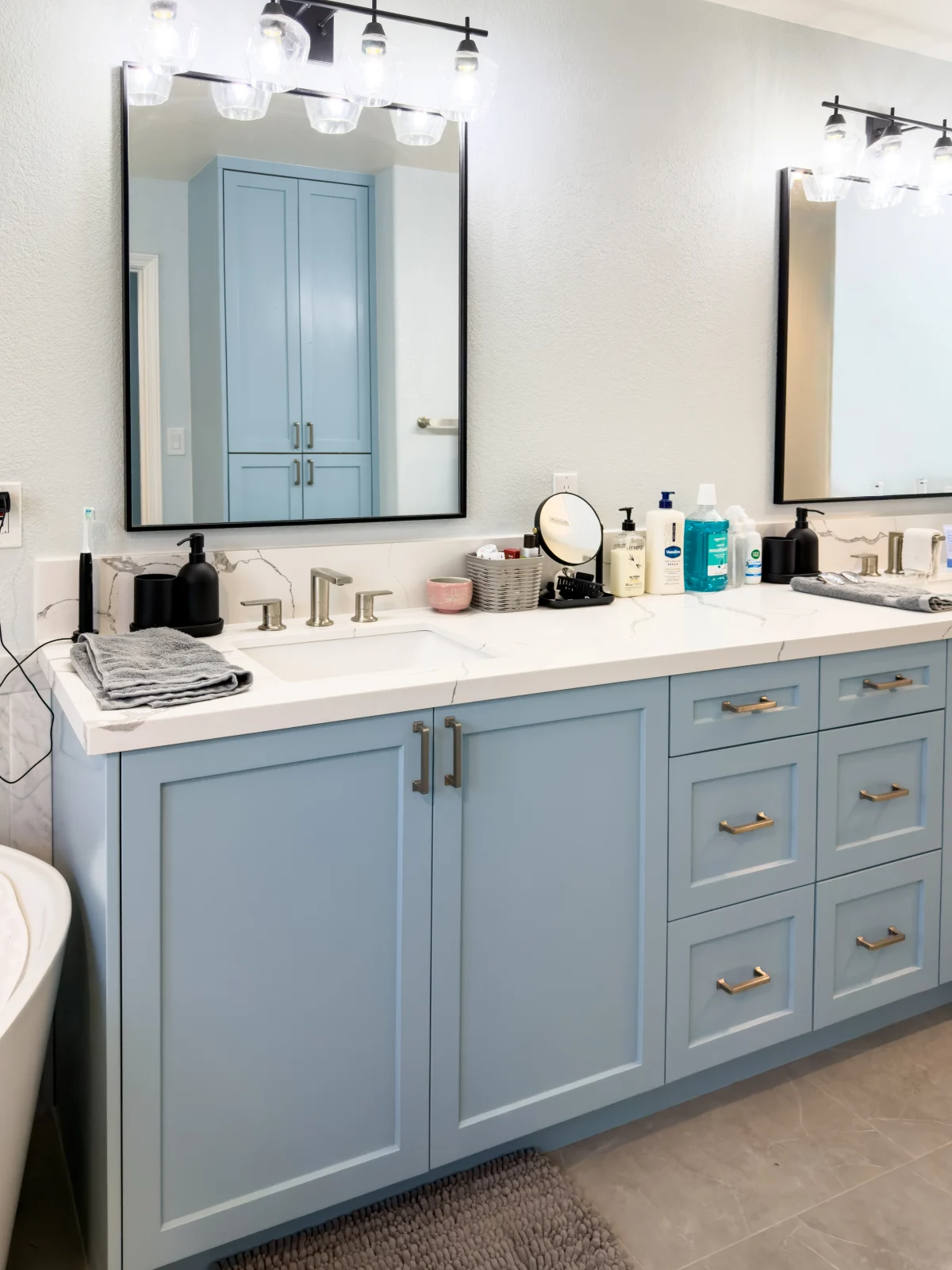 Fresh Blue Bathroom Remodels, photo 20
